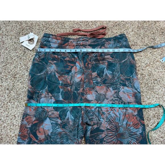 NWT - DAILY PRACTICE BY ANTHROPOLOGIE, Camilla Floral Jogger/Sweat Pants. LG - Picture 7 of 12
